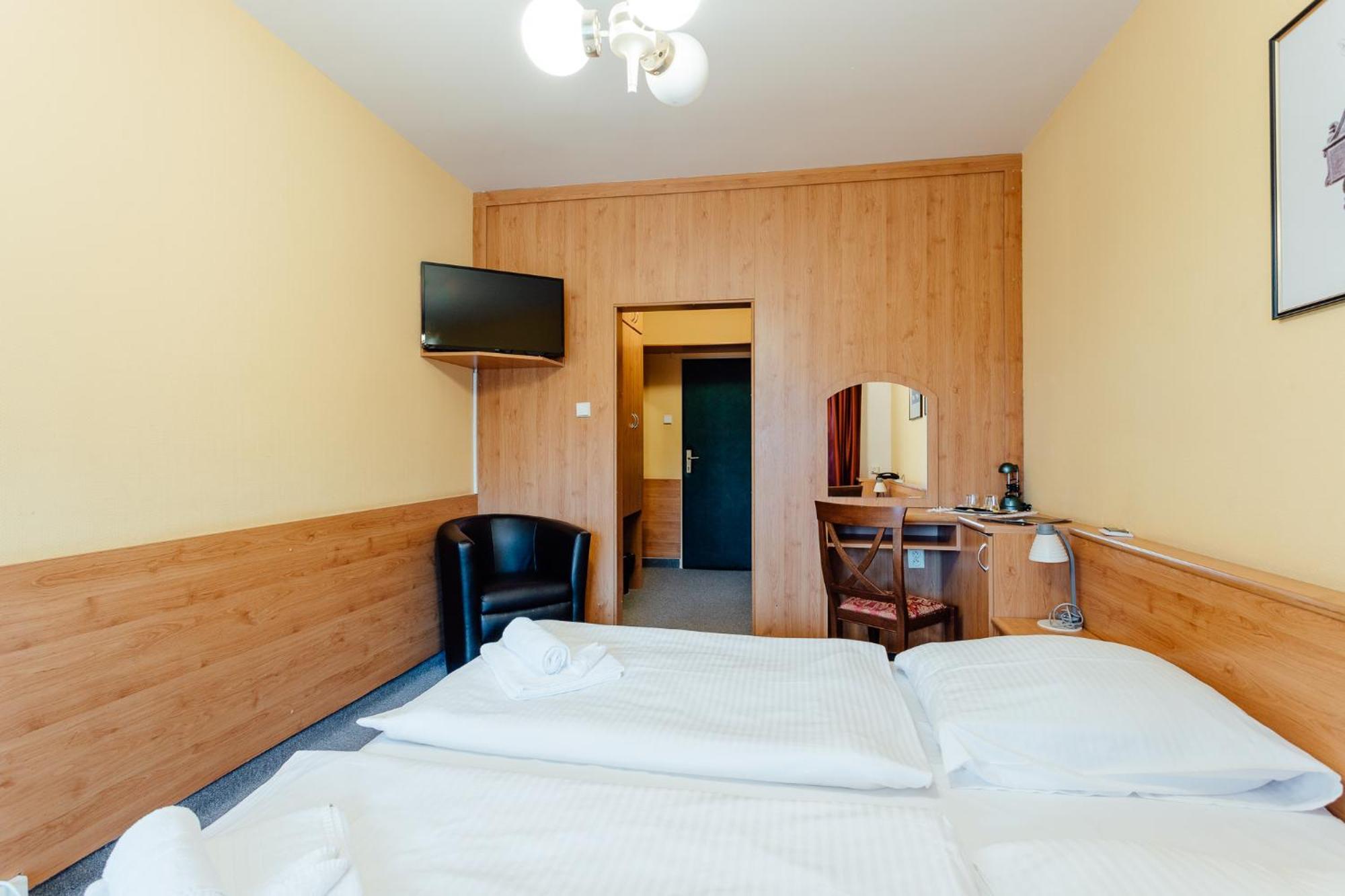 Hotel Sachticka Banská Bystrica Exterior foto